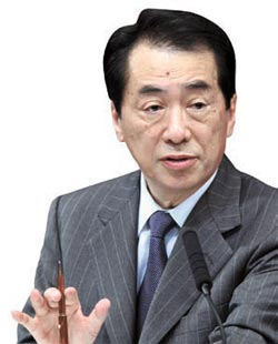 円滑な国政運営が難しく２０％台の低い支持率にさまよう日本の菅直人首相。