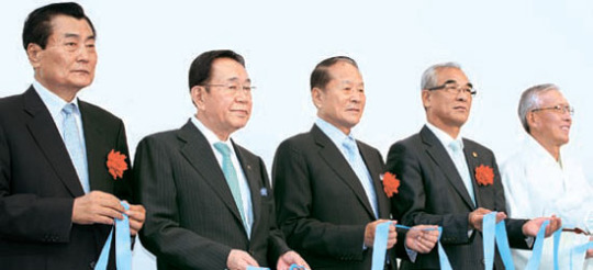 「共存共栄の２１世紀」をテーマにした「韓日交流おまつり」が１－２日、東京・六本木で開催された。