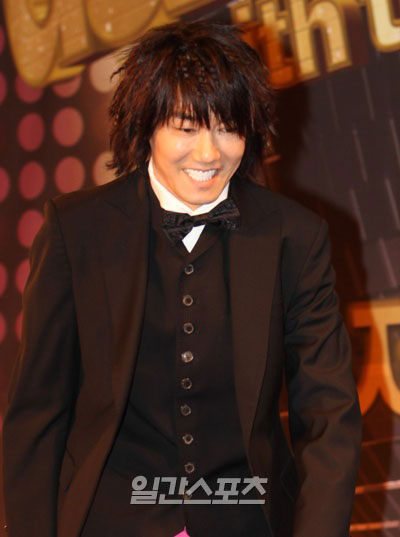 独島専門サイト「トゥルース・オブ・独島ドットコム」（www.truthofdokdo.com）の日本語版を５日に開設した歌手キム・ジャンフン。