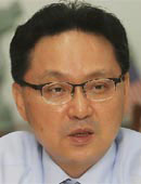 趙明哲（チョ・ミョンチョル）統一教育院長。