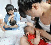 韓国の合計特殊出生率は１．２３人で、世界最下位圏だ。