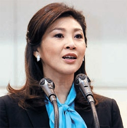 タイのインラック首相（４５）。