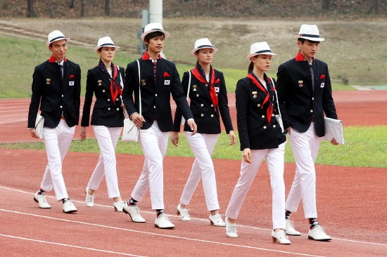 韓国オリンピック選手団公式服装 ベストユニフォーム 選定 Joongang Ilbo 中央日報
