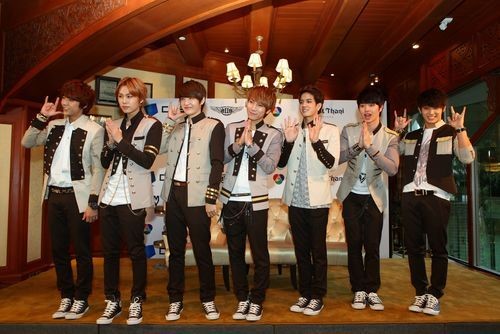 タイでのステージを成功させたＢＴＯＢ。