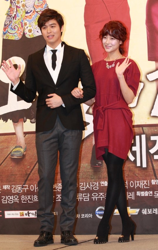 イ ジャンウとオ ヨンソが恋人宣言 新年２号カップル誕生 Joongang Ilbo 中央日報