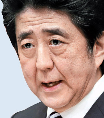 日本の安倍晋三首相。