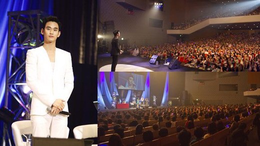 俳優のキム・スヒョン（左）と公式ファンミーティングの様子（写真提供＝キーイースト）。