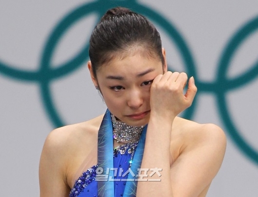 大韓スケート連盟が結局、“フィギュアクイーン”キム・ヨナ（２４）のソチオリンピック女子フィギュアシングルの判定提訴をあきらめた。