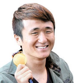 韓国サッカー史に残る名場面を演出したイム・チャンウ（２２、大田シチズン）。