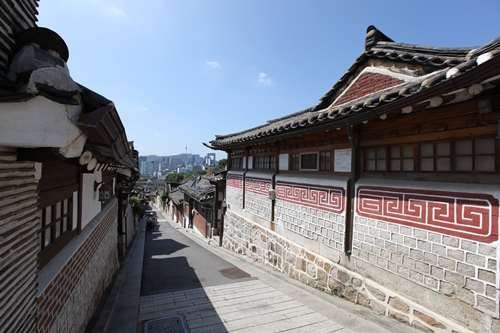 北村韓屋村から眺めた南山Ｎタワー
