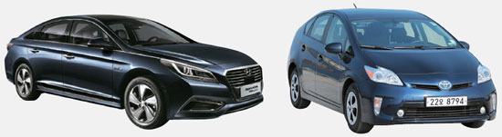今月に入りシェアを高めるためマーケティング攻勢に出た現代自動車の「ソナタ」プラグインハイブリッド（ＰＨＥＶ）モデル（左）とトヨタ「プリウス」（写真＝現代自動車・トヨタ自動車）