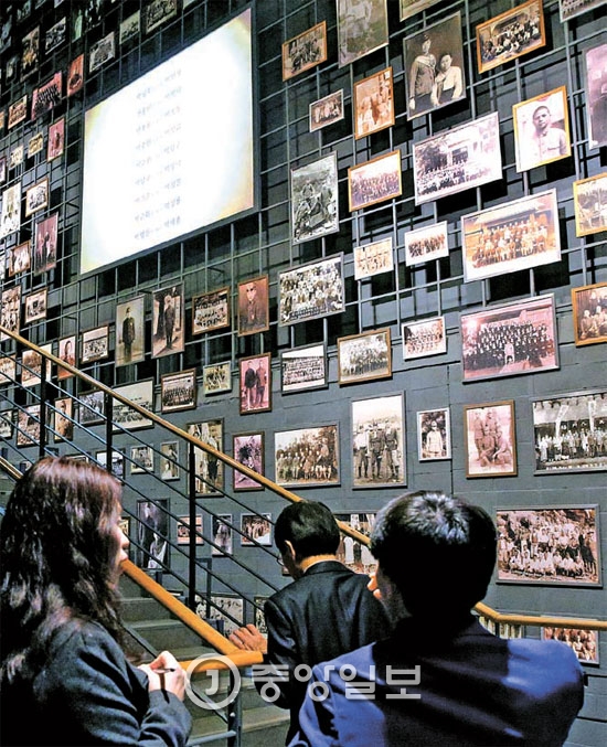 ２４日、日帝強占期における強制動員関連の歴史資料を観覧できる「日帝強制動員歴史館」が開館を控えて公開された。