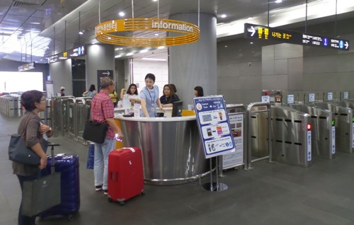 ソウル駅の乗り換えセンターと乗り換えゲート