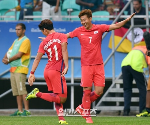 五輪サッカー 大韓民国３ ３ドイツ 惜しい引き分け 組１位復帰 Joongang Ilbo 中央日報