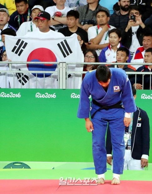 ２０００年シドニー五輪以降、１６年ぶりのノーゴールドでリオ五輪を終えた韓国柔道代表チーム。