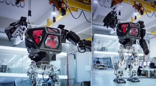 韓国未来技術が開発したロボット「ＭＥＴＨＯＤ－１」の初テストの様子（写真＝ＹｏｕＴｕｂｅキャプチャー）