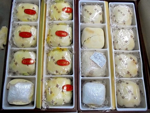 １６日、仁川地検が２０１６年の麻薬摘発事例のひとつとして、メタンフェタミンの入った中国饅頭菓子を公開した。（写真＝仁川地方検察庁）