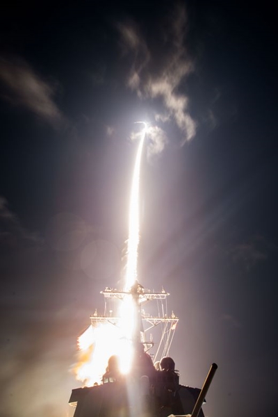 今月３日（現地時間）、米軍イージス艦はハワイ・カウアイ島沖で、日本と共同開発した新型ＳＭ－３の実験を実施した。（写真＝中央フォト）