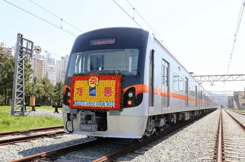 現代ロテムが釜山交通公社に納品したスマート電車。（写真＝現代ロテム）