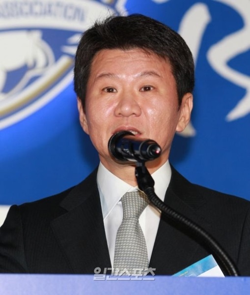 サッカー 鄭夢奎会長が就任した１３年以降 韓国は後退した １ Joongang Ilbo 中央日報