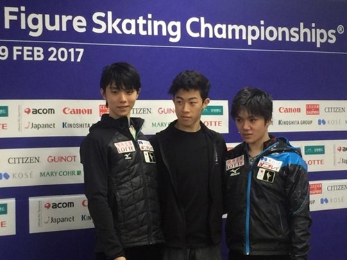 昨年２月、江原道江陵でテストイベントとして開かれた４大陸選手権に出場した羽生結弦－ネイサン・チェン－宇野昌磨。