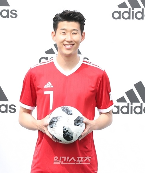 韓国のワールドカップのユニフォーム