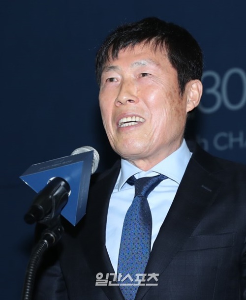 車範根（チャ・ボムグン）元サッカー韓国代表監督