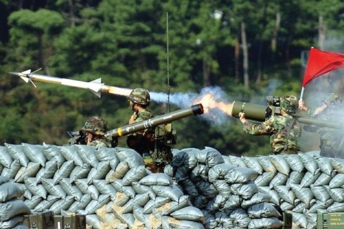 １９８０年代に韓国軍が導入したジャベリン地対空ミサイル（写真＝中央フォト）