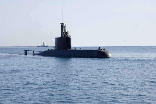 韓国海軍の１２００トン級潜水艦「羅大用」