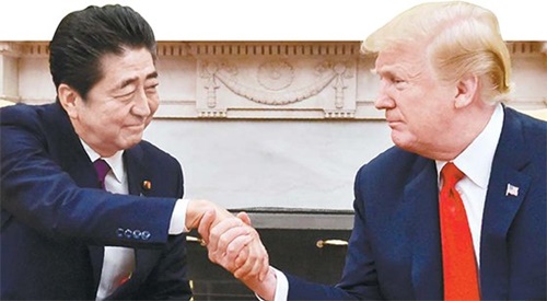 安倍首相とトランプ大統領（写真＝中央フォト）