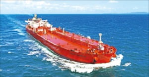 サムスン重工業が７５００億ウォン（約６５９億円）規模の原油運搬船を受注した。