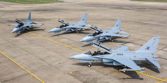 韓国航空宇宙産業（ＫＡＩ）がタイに１２機を輸出したＴ－５０ＴＨゴールデンイーグル高等訓練機。［写真　タイ空軍］