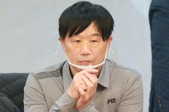 ソ・ミン檀国大学教授が１１日午前、ソウル汝矣島（ヨイド）・国会議員会館で開かれた政党「国民の力」の講演「名不虚伝保守だ」に参加している。オ・ジョンテク記者