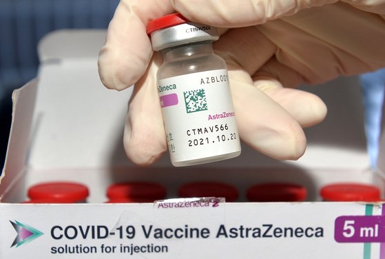 忠清南道のある予防接種センターに市民に接種するアストラゼネカ製ワクチンが保管されている。フリーランサー　キム・ソンテ