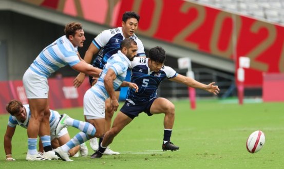 ２７日に東京スタジアムで行われた東京五輪７人制ラグビーグループリーグＡ組予選で、アルゼンチン（７位）に０－５６（０－２８、０－２８）で敗れた韓国代表。　東京＝五輪写真共同取材団