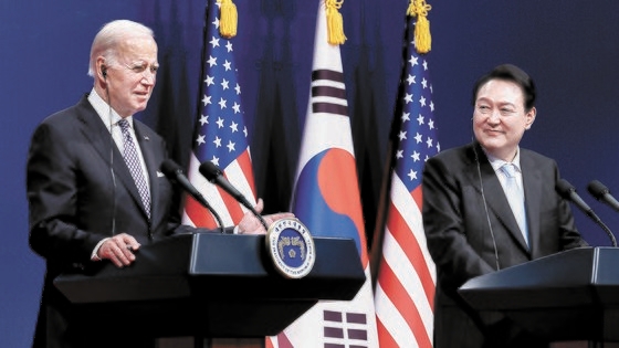 今年５月、尹錫悦（ユン・ソクヨル）政府発足後、初の韓米首脳会談で、両国は包括的戦略同盟への格上げを公式化した。［写真　大統領室写真記者団］