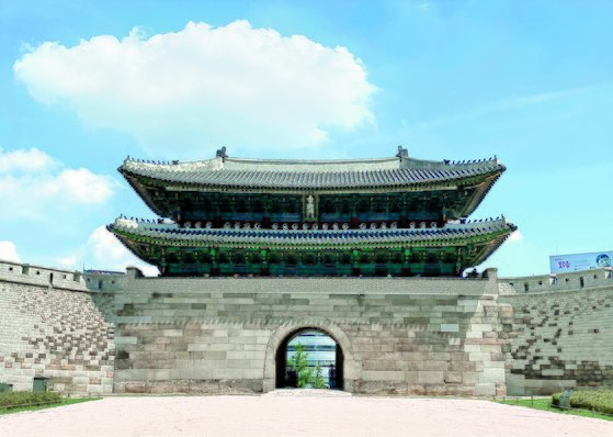 韓国国宝第１号の南大門