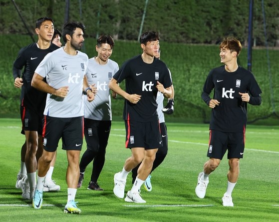 アル・エグラ・トレーニングセンターで初めて現地練習を実施したサッカー韓国代表　ドーハ＝キム・ヒョンドン記者