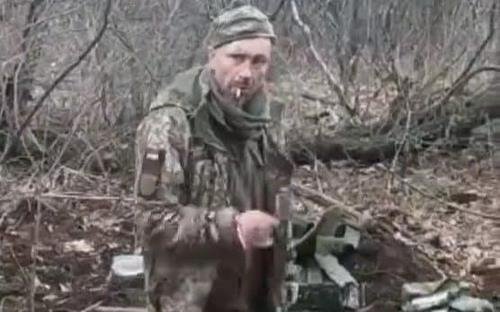 ロシア軍に処刑されたウクライナ軍狙撃手。［ＳＮＳ映像　キャプチャー］