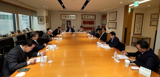 日本の岸田文雄首相が提案した日朝首脳会談をはじめとする日本の対北朝鮮政策を討論した韓日ビジョンフォーラムが２８日に開かれた。チャン・ジニョン記者