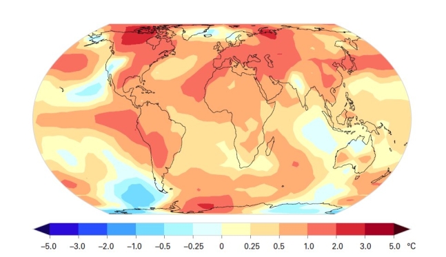平年と比べた２０２３年の全地球気温偏差。赤い色が濃いほど気温が高かったという意味だ。［写真　世界気象機関］