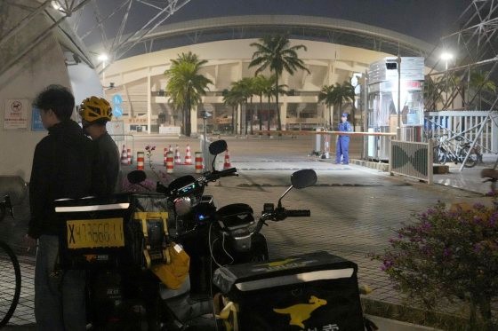 突っ込み事故で死亡者が発生した現場［写真　ＡＰ＝聯合ニュース］