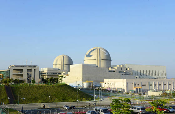 韓国・蔚山の蔚州郡にある新古里原子力発電所3・4号機の全景［韓国水力原子力提供］