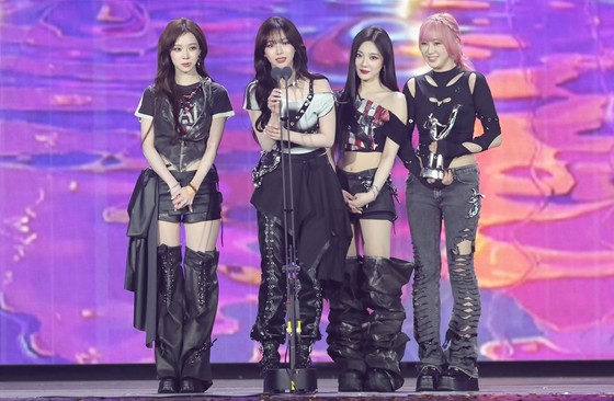 韓国ガールズグループのaespa（エスパ）。［写真　ゴールデンディスクアワード事務局］