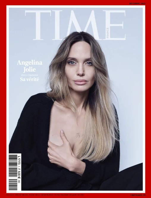 乳房切除手術の手術痕を公開したアンジェリーナ・ジョリー［タイム　キャプチャー］