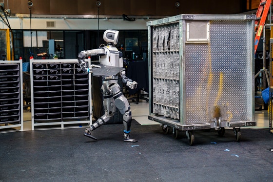 ボストンダイナミックスが製作したロボット「アトラス」 ［聯合ニュース］