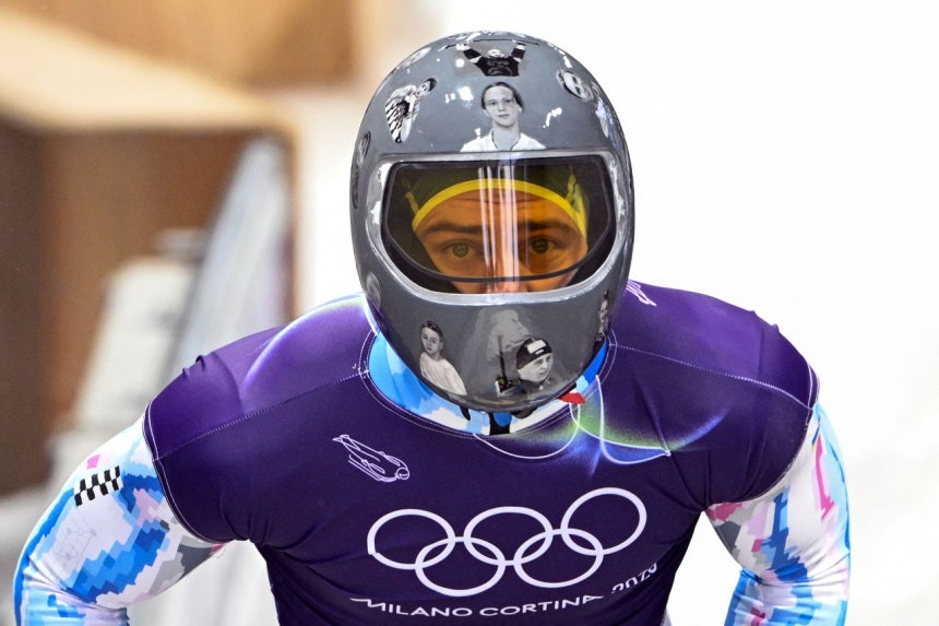 追悼ヘルメットを着用して冬季オリンピック（五輪）への出場意志を明らかにしていたウクライナのウラジスラフ・ヘラスケビッチ。