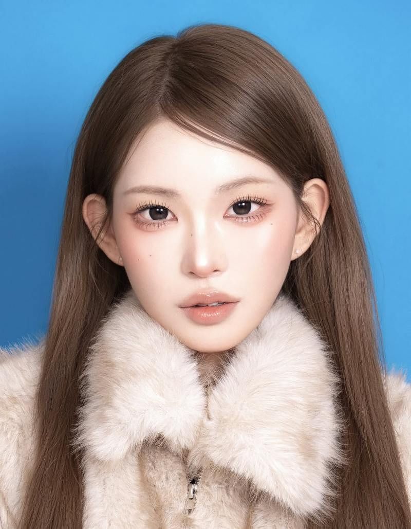 女優チェ・ジンシルさんの娘でインフルエンサー兼モデルのチェ・ジュニ。［インスタグラム　キャプチャー］