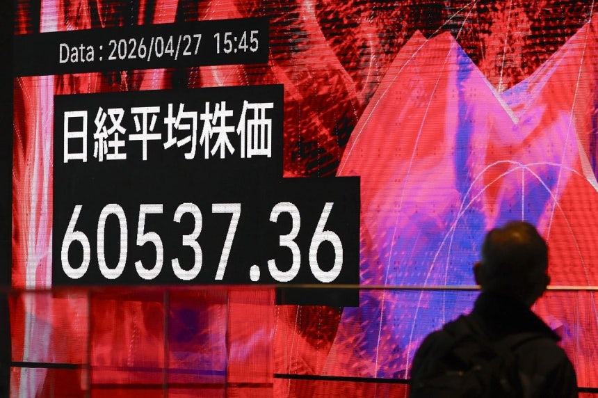 日経平均株価が27日、過去最高値を更新した。 ［AP＝聯合ニュース］