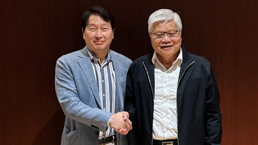 崔泰源（チェ・テウォン）SKグループ会長が3日（現地時間）、台湾で魏哲家TSMC会長と会った。 ［写真 SKハイニックス］
